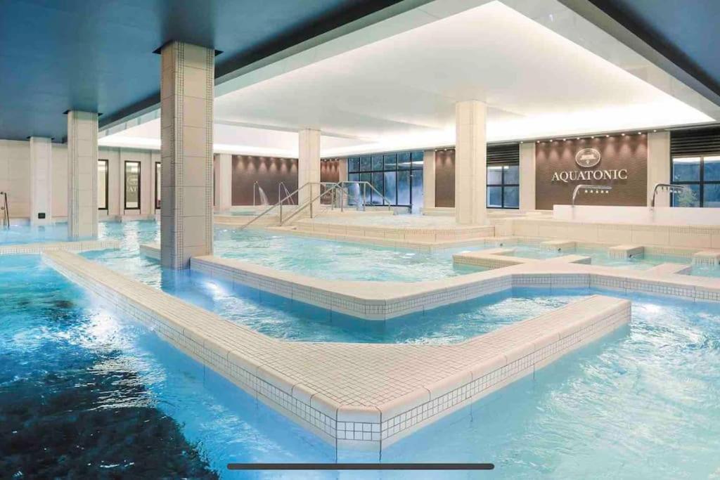 ***Suite Parklane* 5Min Disney & Shopping * New*** سيري المظهر الخارجي الصورة